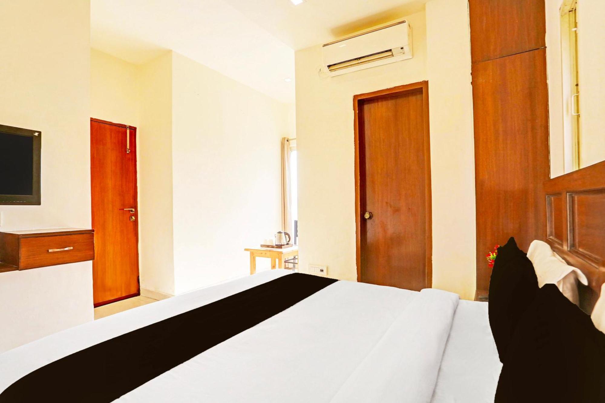 Super Hotel O Sector 45 Formerly Manyavar Chandīgarh 외부 사진