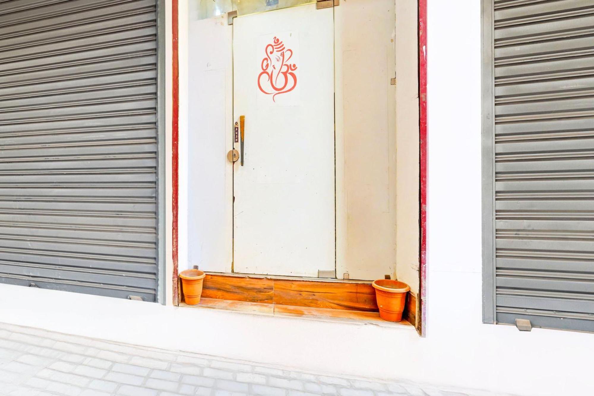 Super Hotel O Sector 45 Formerly Manyavar Chandīgarh 외부 사진