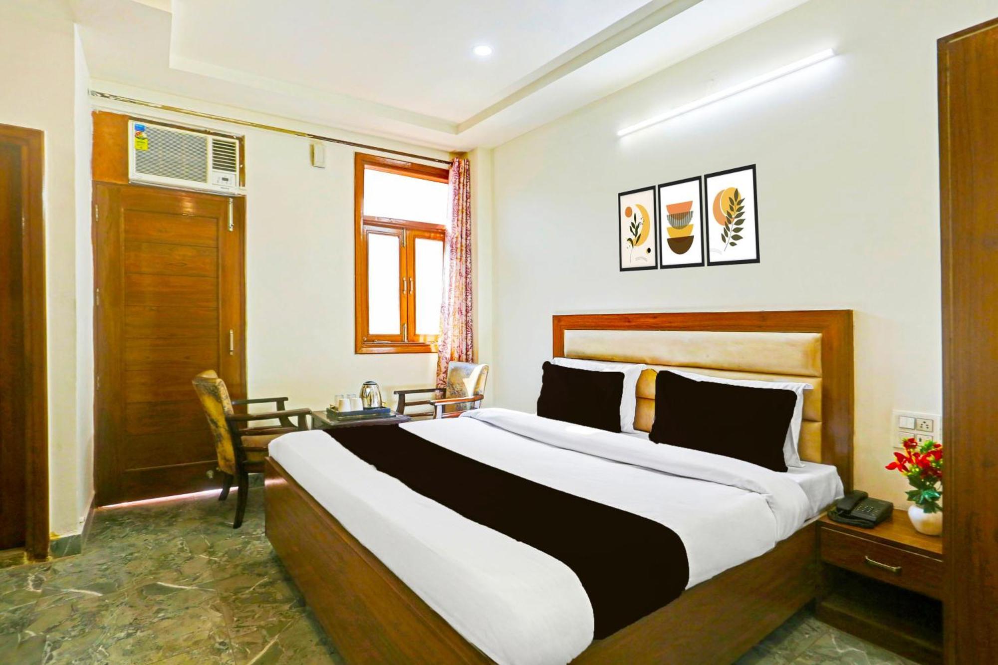 Super Hotel O Sector 45 Formerly Manyavar Chandīgarh 외부 사진