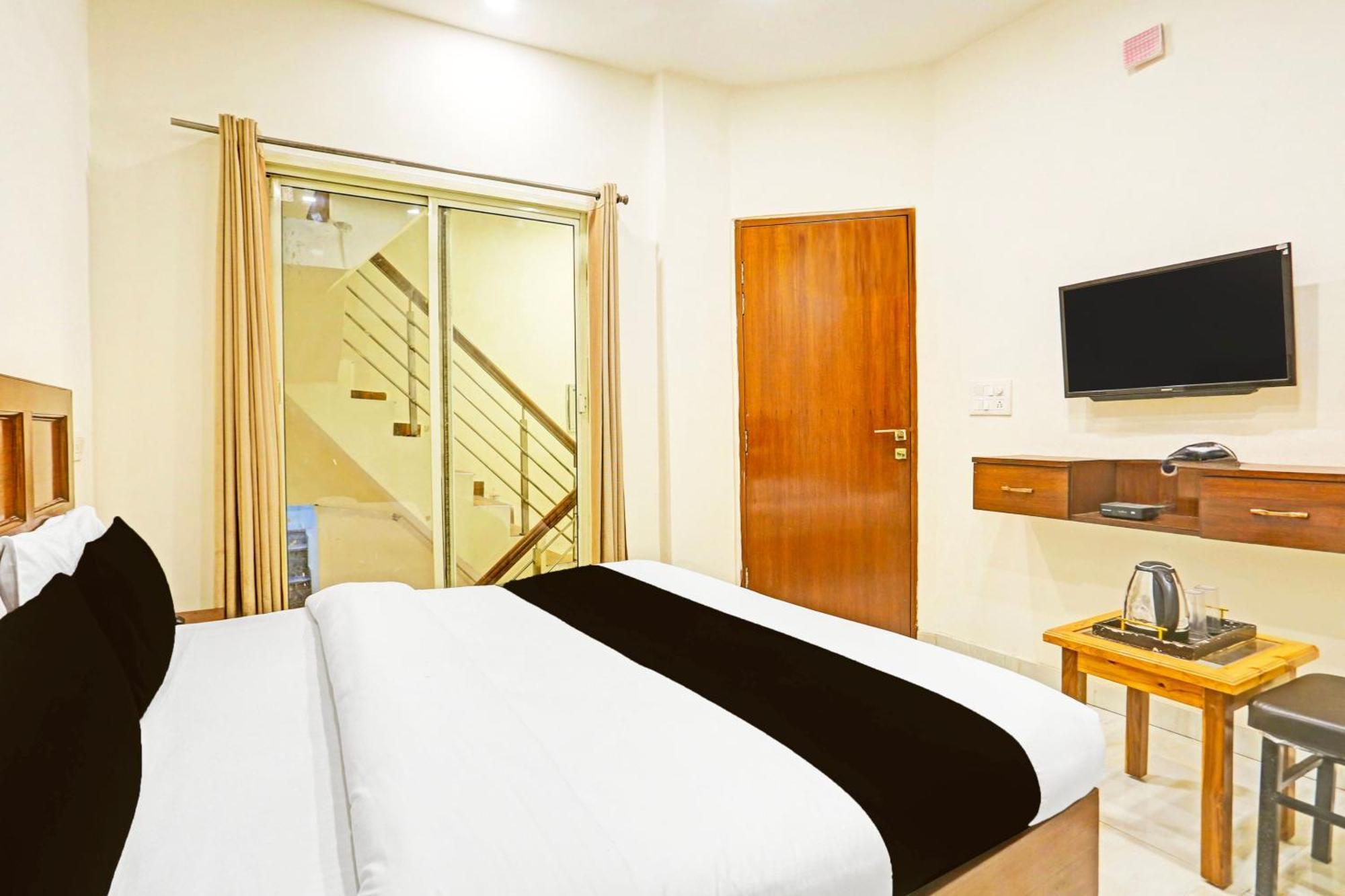 Super Hotel O Sector 45 Formerly Manyavar Chandīgarh 외부 사진