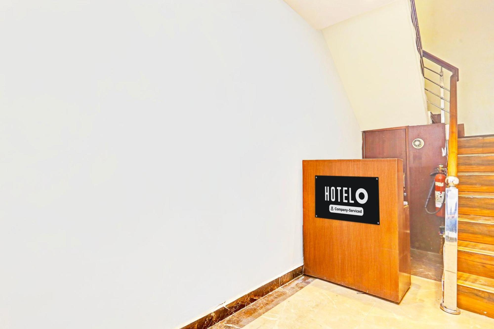 Super Hotel O Sector 45 Formerly Manyavar Chandīgarh 외부 사진