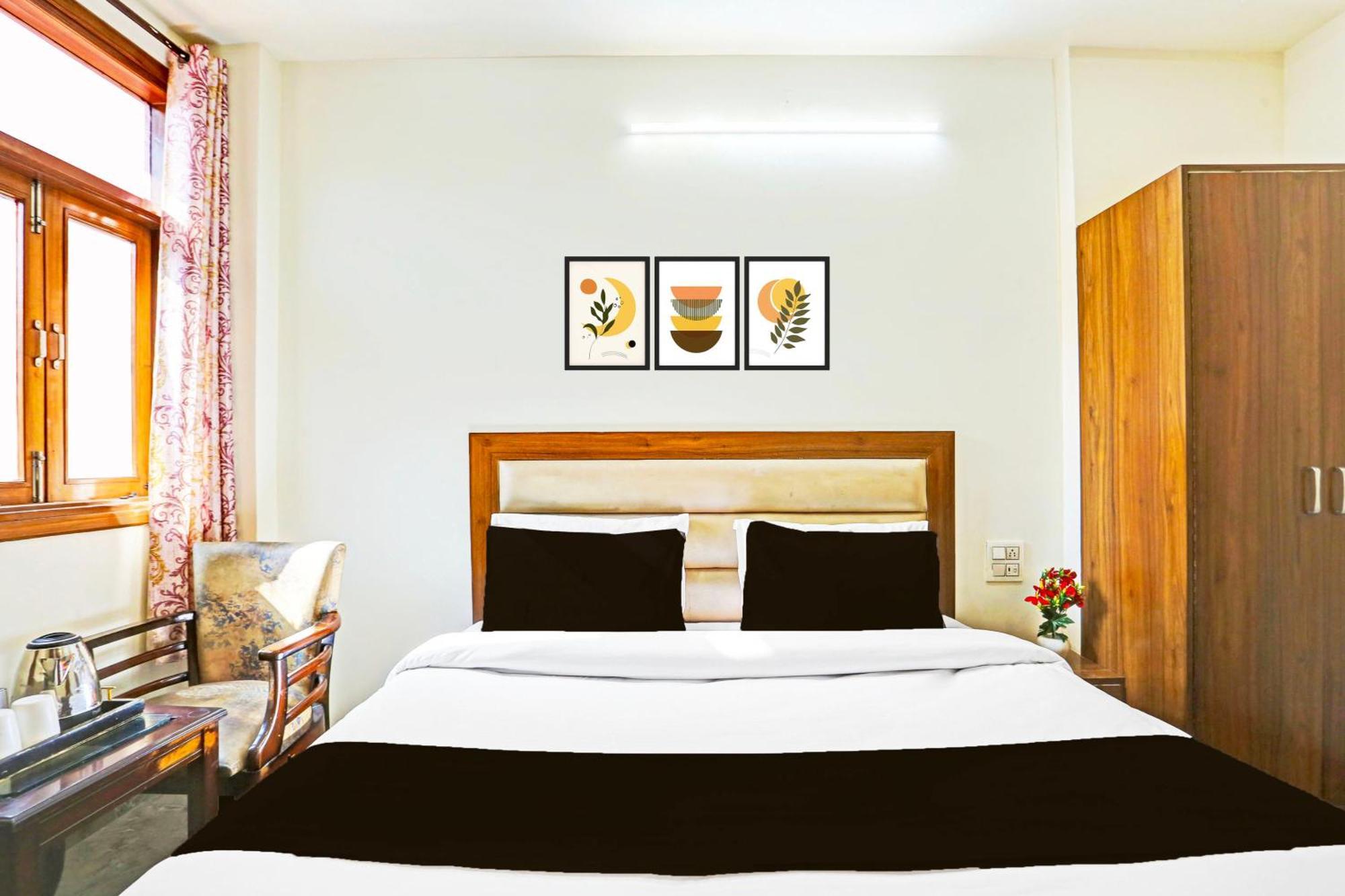 Super Hotel O Sector 45 Formerly Manyavar Chandīgarh 외부 사진